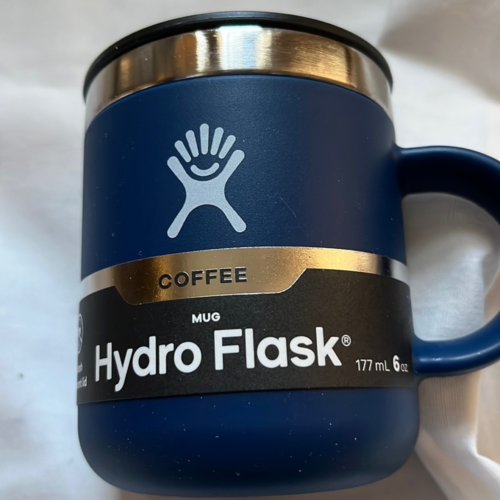 Hydro Flask 6 oz Travel Mug in Cobalt